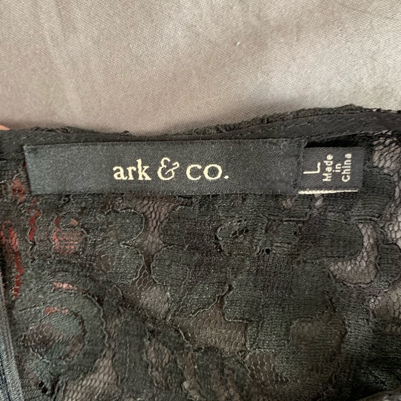 Mini Black and Lace Party Dress - Picture 4 of 4